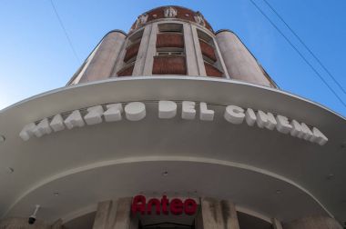Milan, İtalya: görünümünü yeni Anteo, Palace of Cinema (Palazzo del sinema) ile onbir sinemalar Brera ilçe ve Porta Nuova Garibaldi merkezleri arasında 8 Eylül 2017 açıldı 