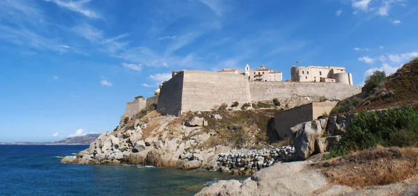 Córcega 2017 Mar Mediterráneo Vista Del Horizonte Antigua Ciudadela Calvi —  Fotos de Stock