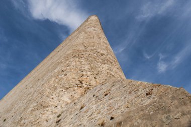 Corsica, 01/09/2017: tünemiş ve eski Kalesi, Calvi, ünlü turizm kuzeybatı sahilindeki antik duvarlarının mimari detaylar