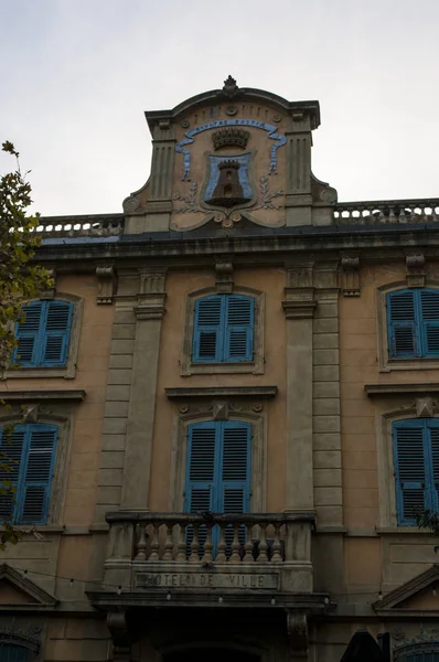 Corsica, 03/09/2017: Hotel de Ville, Bastia, kuzeydoğu Cap Corse temelini şehirde en eski saraylarda biri mimari detaylar