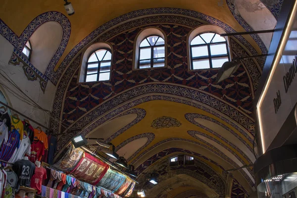 Istanbul Turkey Middle East Turkish Flag Ceiling Decorations Grand Bazaar — Stok fotoğraf