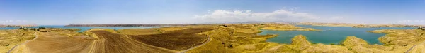 土耳其阿迪亚曼省Lokman以南农村和农业地区的空中景观 阿塔图尔克大坝在幼发拉底河上形成的入口 沙漠土地 — 图库照片