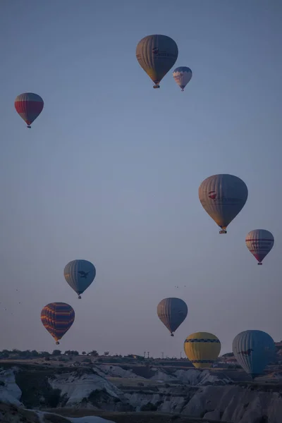 Cappadocia Turkey Europe 2019 Hot Air Balloons Floating Dawn View — ストック写真