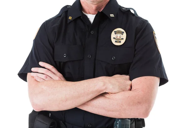 Полиция: Анонимный офицер со скрещенным оружием — стоковое фото