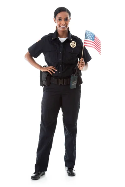 Полиция: патриотический офицер держит американский флаг — стоковое фото
