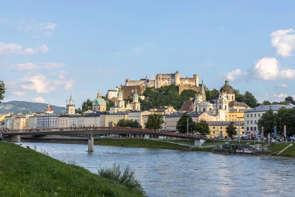 Paisagem Panorâmica Idílica Cidade Salzburgo Verão — Fotografia de Stock