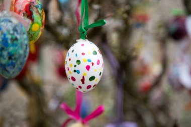 Paskalya yumurtaları: Geleneksel Avrupa paskalya dekorasyonuna yakın. 