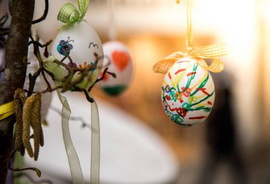Paskalya yumurtaları: Geleneksel Avrupa paskalya dekorasyonuna yakın. 