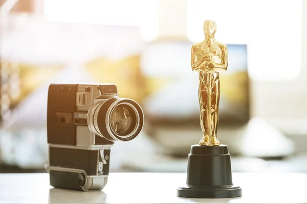 Trofeo Oscar Foto Cerca Casa — Foto de Stock