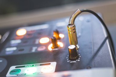 Bir ses kayıt stüdyosu, mikser Resepsiyon profesyonel müzik üretimi