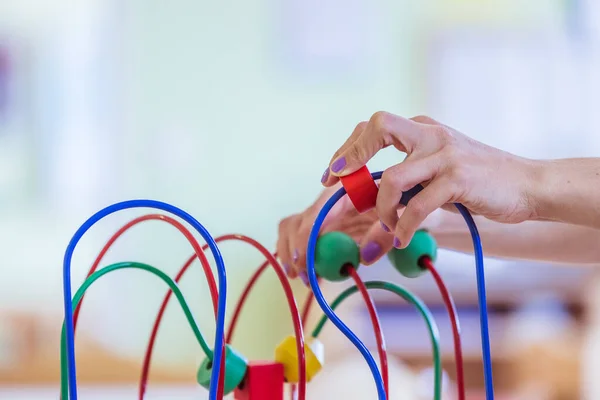 Close Brinquedo Madeira Colorido Para Aprendizagem Socialização — Fotografia de Stock