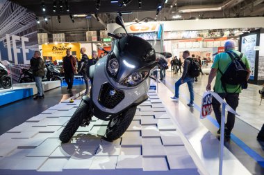 Piaggio Mp3 motosikletini Eicpa 2019 'da sunar.