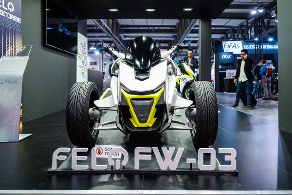 Scooter elétrico FW03 da Felo Chinese Company em exposição na EICMA 2019 — Fotografia de Stock