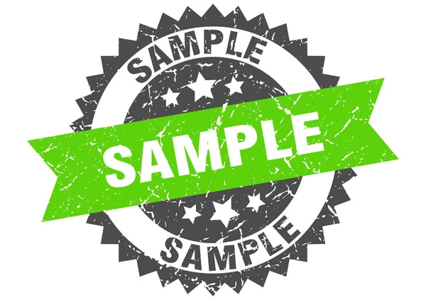 Échantillon timbre grunge avec bande verte. échantillon — Image vectorielle