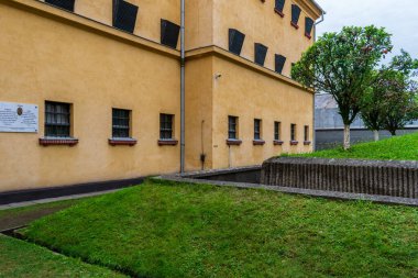 Komünist hapishanenin Sighetu Marmatiei 'deki bahçesi, Komünizm ve Direniş Mağdurları Anıtı, Romanya