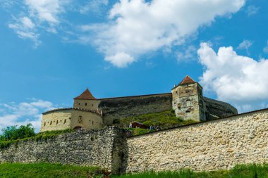 Rasnov Kalesi, Romanya 'nın Brasov İlçesinde yer aldı