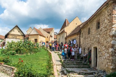 Üçgen kuledeki evler, Rasnov Kalesi, Brasov, Romanya