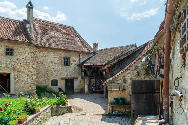 Üçgen kuledeki evler, Rasnov Kalesi, Brasov, Romanya
