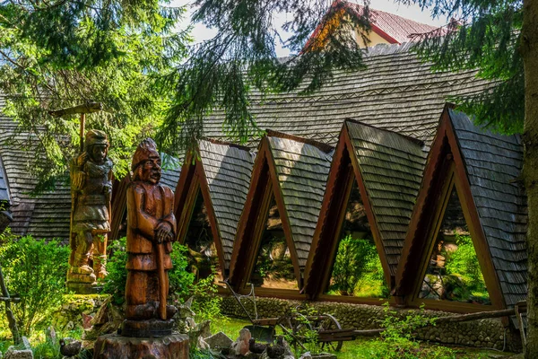 Esculturas Madera Poiana Brasov Rumania — Foto de Stock