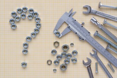 Grafik kağıt üzerinde araçlar kümesi