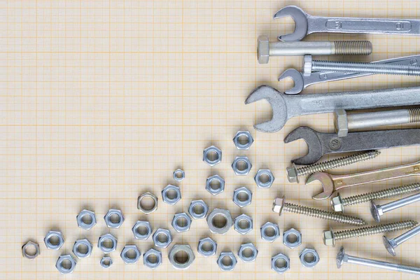 Uppsättning verktyg på rutat papper — Stockfoto