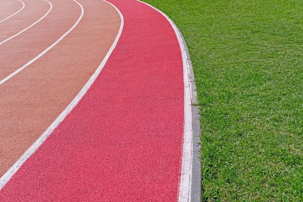 Pista de atletismo con marcado — Foto de Stock