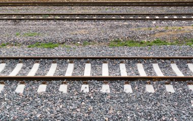 paralel demiryolu parça