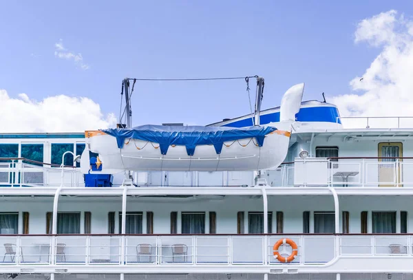 Rivier cruiseschip — Stockfoto