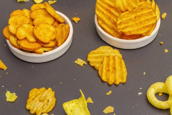 Surtido de aperitivos salados especiados . — Foto de Stock