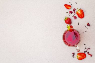 Yaz çileği amberçiçeği yeşil çayı