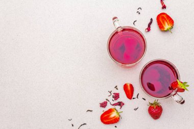 Yaz çileği amberçiçeği yeşil çayı