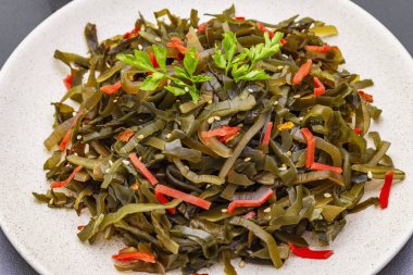 Laminaria Salatası (Kelp)