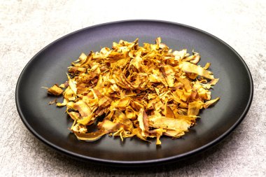 Ton balığı, katsuobushi, bonito gevreği, Japon çorbası, dashi.