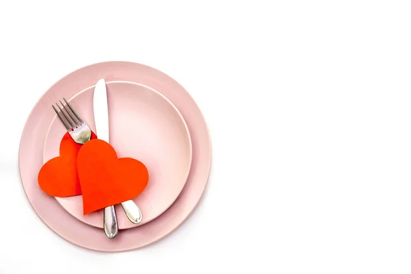 Rode harten, linten, lepel, vork, mes — Stockfoto