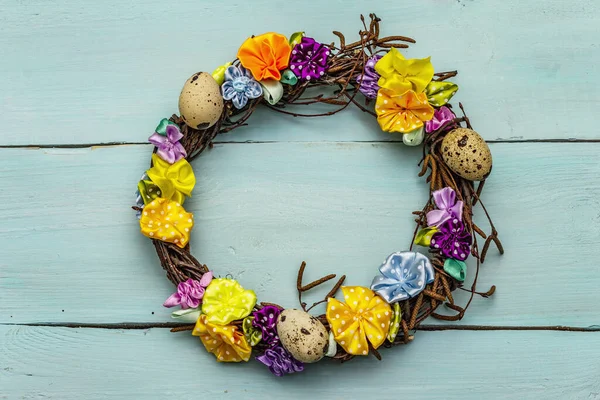 Hand Crafted Easter Wicker Wreath Quail Eggs Handmade Flowers Birch — Stock Photo, Image