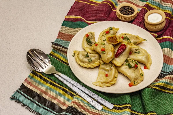 Dumplings Stuffed Stewed Cabbage Sour Cream Traditional Ukrainian Dish Arenyky — Stock Photo, Image