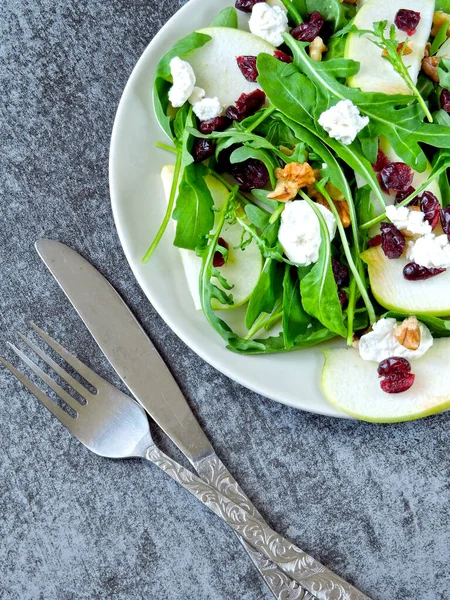 Salada Maçã Com Arugula Queijo Cottage Cranberries Secas Salada Dieta — Fotografia de Stock