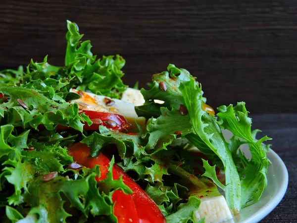 Fitness Salade Met Tofu Rode Peper Een Fries Salade Bestrooid — Stockfoto