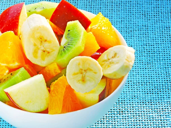 Skål Med Fruktsallad Fruktsallad Med Kiwi Banan Apelsin Och Äpple — Stockfoto