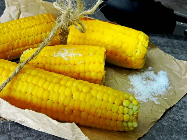 Fresh Juicy Boiled Corn Paper Warm Boiled Corn Salt — Stock Photo, Image