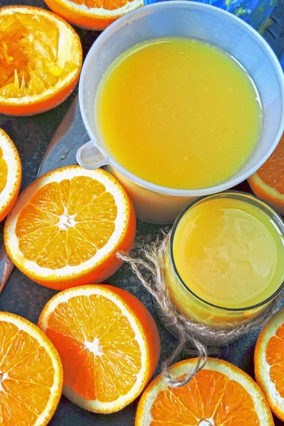 Свежевыжатый Апельсиновый Сок Домашний Апельсин Свежий Сочные Апельсины Кето — стоковое фото