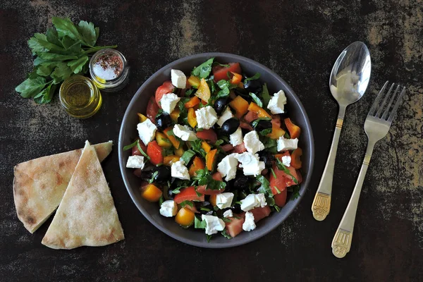 Nahöstliche Küche Gemüsesalat Mit Feta Und Petersilie Heller Nahrhafter Salat — Stockfoto