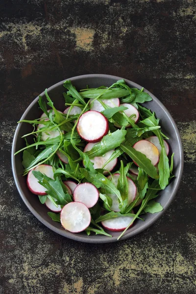 Ensalada Rúcula Rábano Fresco Saludable Ensalada Dietética Con Rábano Dieta —  Fotos de Stock