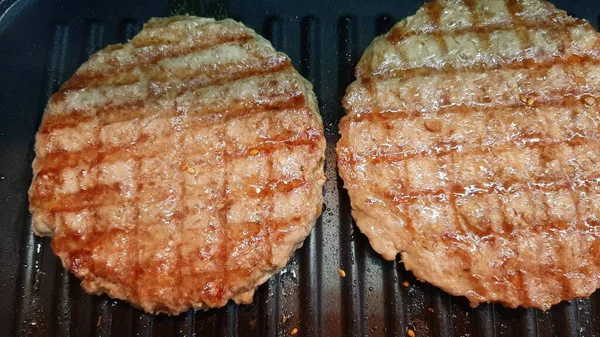 Bifes Grelhados Hambúrguer Foco Seletivo Fechar — Fotografia de Stock