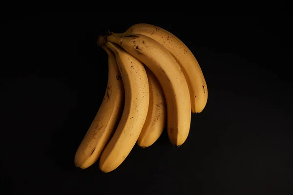 Zralé Banány Černém Pozadí — Stock fotografie