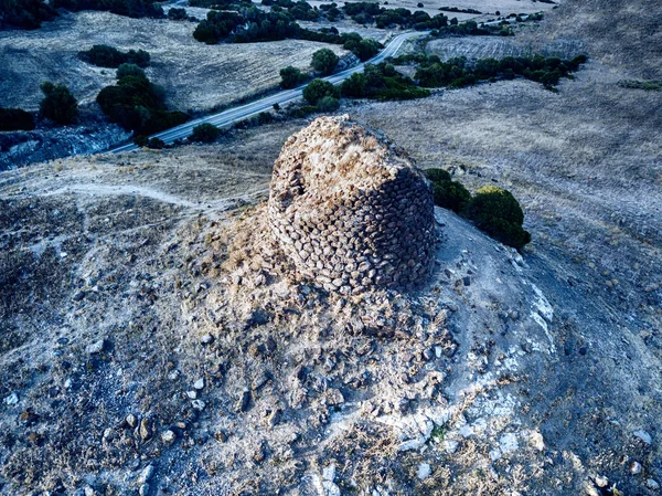 Luchtfoto van nuraghe door drone, Sardinië — Stockfoto