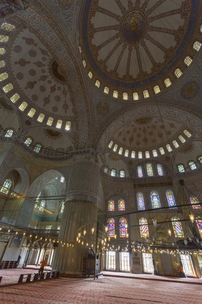 土耳其伊斯坦布尔 2017年5月19日 圣索非亚大教堂 也叫圣索非亚或 Ayasofya 观赏天花板 拜占庭式建筑 著名地标和世界奇迹在土耳其伊斯坦布尔 — 图库照片