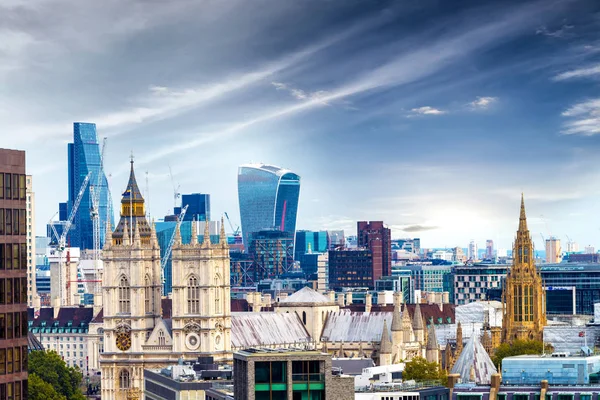 Panoramę Londynu Stare Nowe — Zdjęcie stockowe