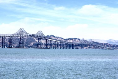 San Rafael Köprüsü San Francisco 'da.