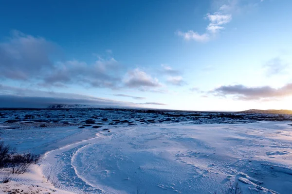 Pôr Sol Tundra Icelandênica Com Neve Gelo — Fotografia de Stock